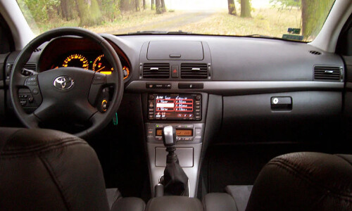 Toyota Avensis 2.0 D-4D #3