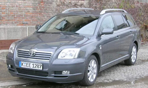 Toyota Avensis 2.2 D-CAT #2