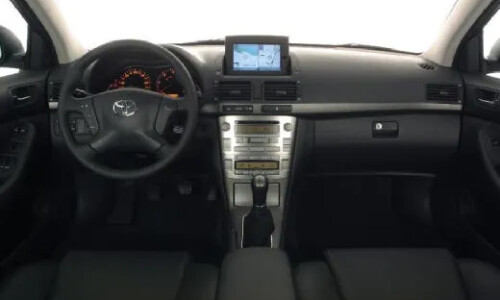 Toyota Avensis 2.2 D-CAT Kombi #5