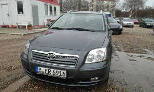 Toyota Avensis 2.2 D-CAT Kombi #10