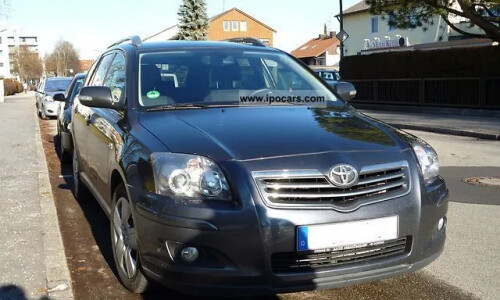 Toyota Avensis 2.2 D-CAT Kombi #15
