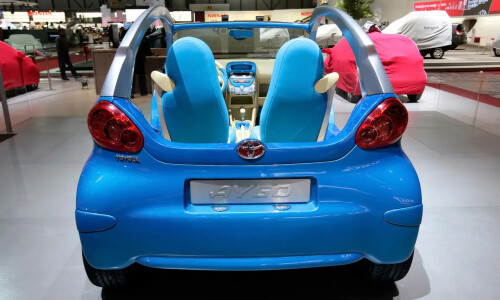 Toyota AYGO #12