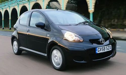 Toyota AYGO Black #13