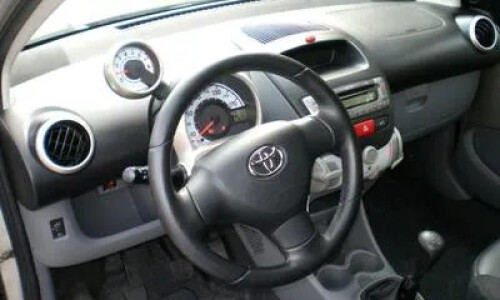 Toyota AYGO ckIN2U #15