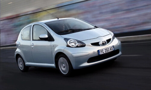 Toyota AYGO Cool #8