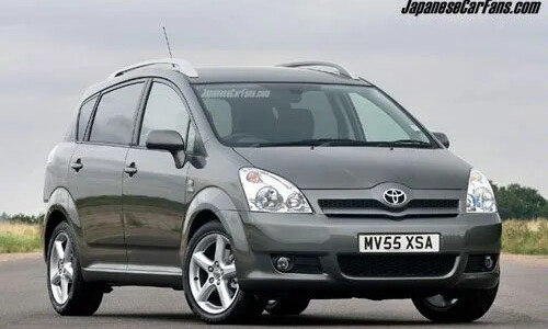 Toyota Corolla Verso 2.2 D-CAT #11