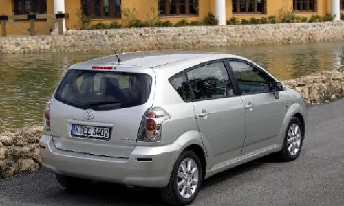 Toyota Corolla Verso 2.2 D-CAT #12