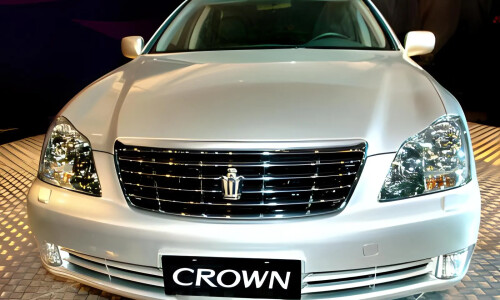 Toyota Crown #12