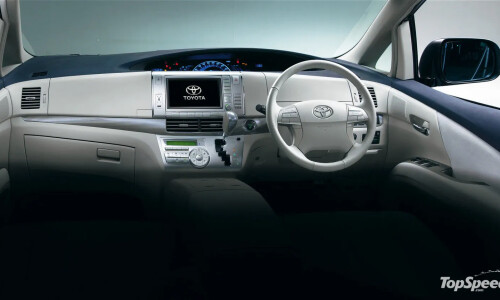 Toyota Estima #13