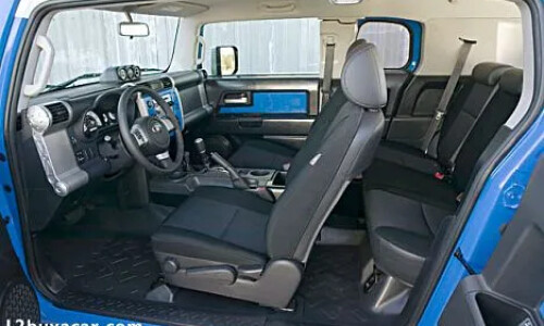 Toyota FJ Cruiser #9