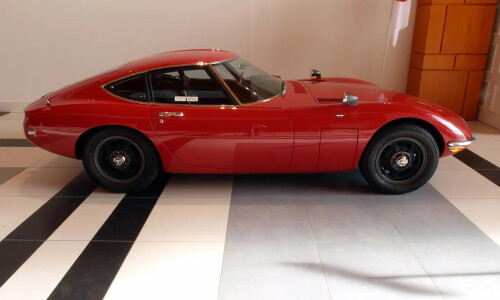 Toyota GT 68 #7