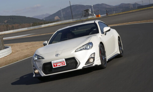 Toyota GT 68 Cabrio #7