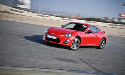 Toyota GT 68 Cabrio #12