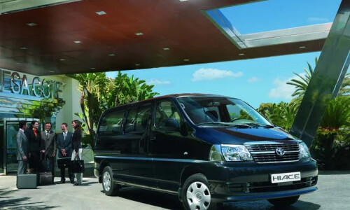 Toyota Hiace GL 4x4 #1
