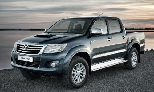 Toyota Hilux #9