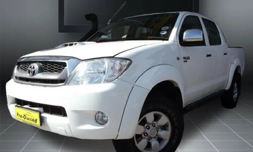 Toyota Hilux Double Cab 2.5 D-4D 4x4 #16