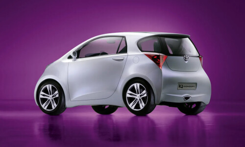 Toyota iQ #6