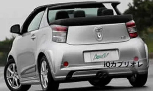 Toyota iQ #15