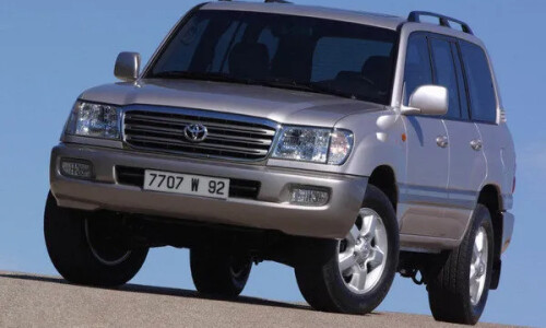 Toyota Land Cruiser 100 #7