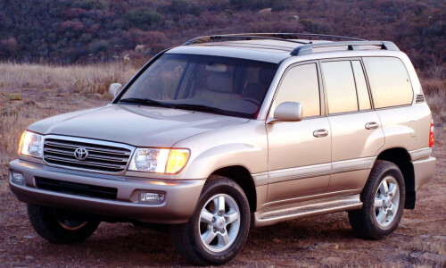 Toyota Land Cruiser 100 #8