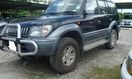 Toyota Land Cruiser 100 #11