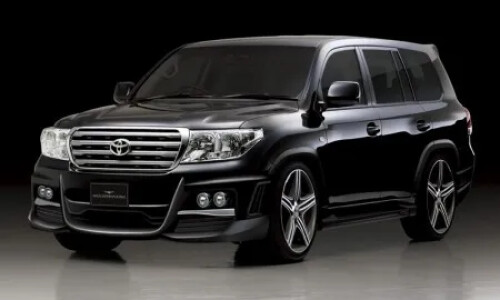 Toyota Land Cruiser 300 #1