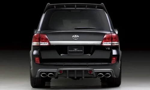 Toyota Land Cruiser 300 #3