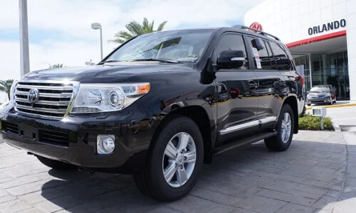 Toyota Land Cruiser Travel #6