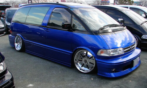 Toyota Previa #8