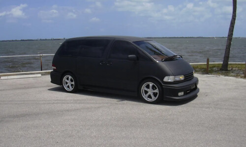 Toyota Previa #9