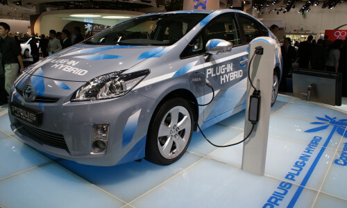 Toyota Prius Plug-In #1