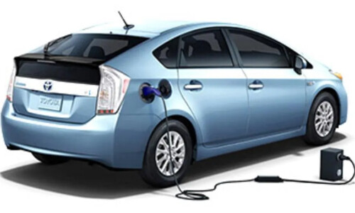 Toyota Prius Plug-In #3