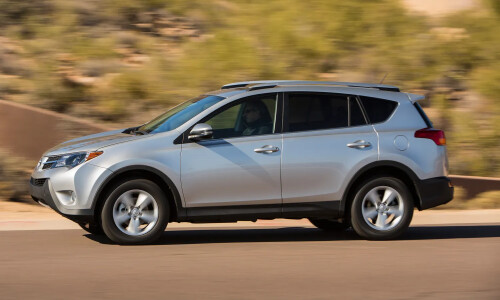 Toyota RAV4 #8