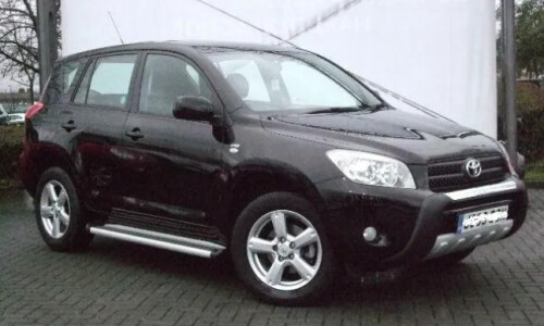 Toyota RAV4 2.2 D-4D #8