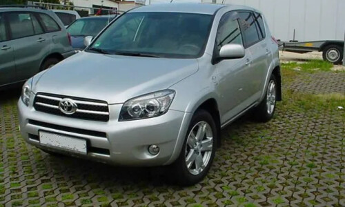 Toyota RAV4 2.2 D-4D #15