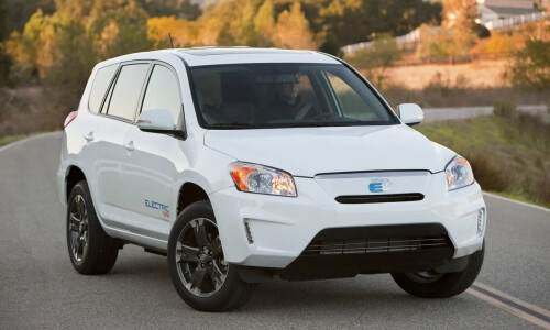 Toyota RAV4 EV #1