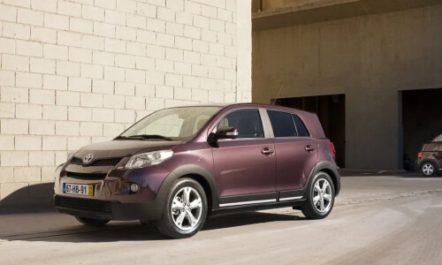 Toyota Urban Cruiser D-4D #4