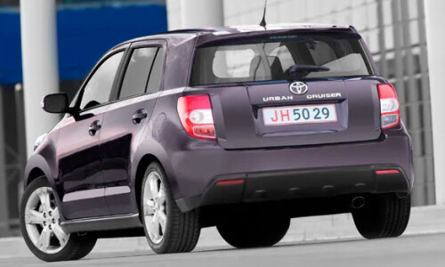 Toyota Urban Cruiser D-4D #5