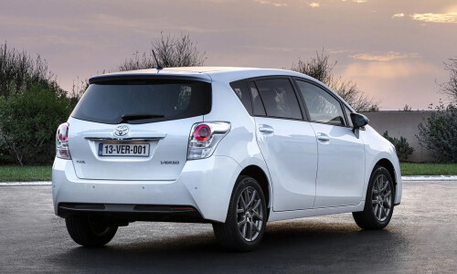 Toyota Verso #13