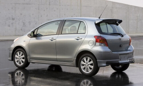 Toyota Yaris Edition S #12