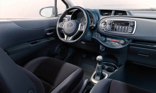 Toyota Yaris Style #3