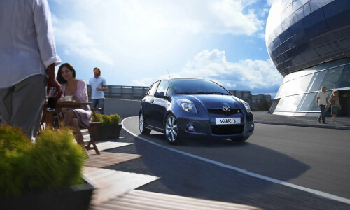 Toyota Yaris TS #12