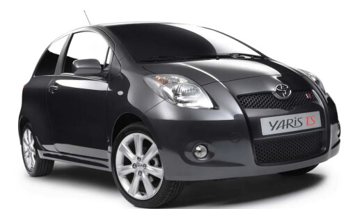 Toyota Yaris TS II #9