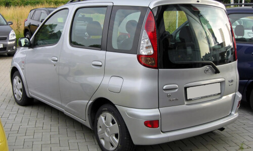 Toyota Yaris Verso #1