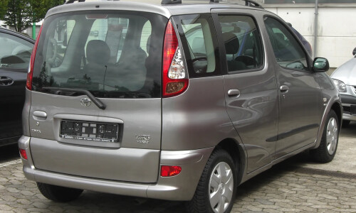 Toyota Yaris Verso #2