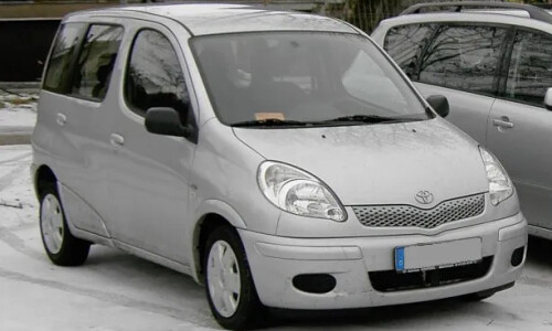 Toyota Yaris Verso #4