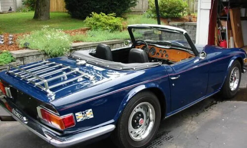 Triumph TR6 #9