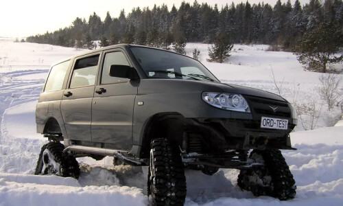 Uaz Patriot #17