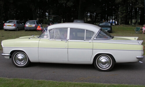 Vauxhall Cresta #8
