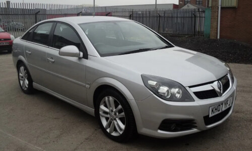 Vauxhall Vectra #8
